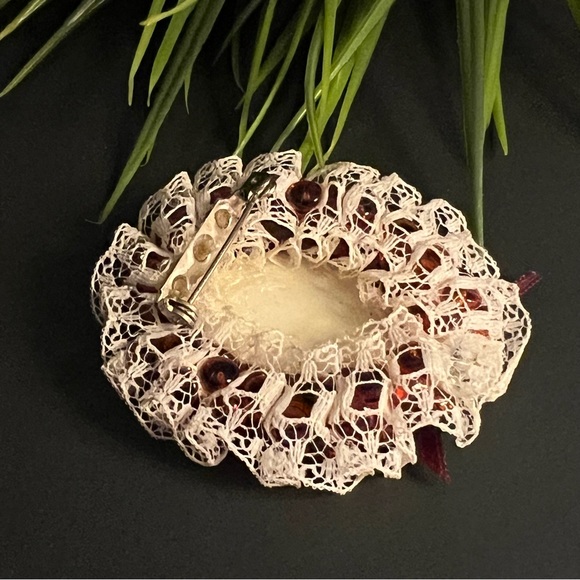 Vintage Victorian Cameo Brooch Pin - Picture 5 of 7